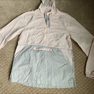 Pullover light jacket. SOLD